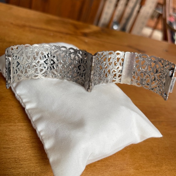 Vintage 1970s Silver metal bracelet in excellent condition - Picture 5 of 7